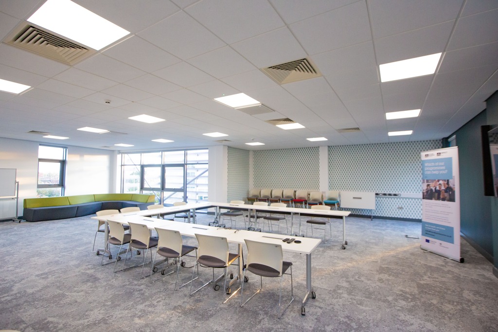 1280 Sq Ft, Kings Hedges Road, Cambridge, CB4 - Available, Image 1