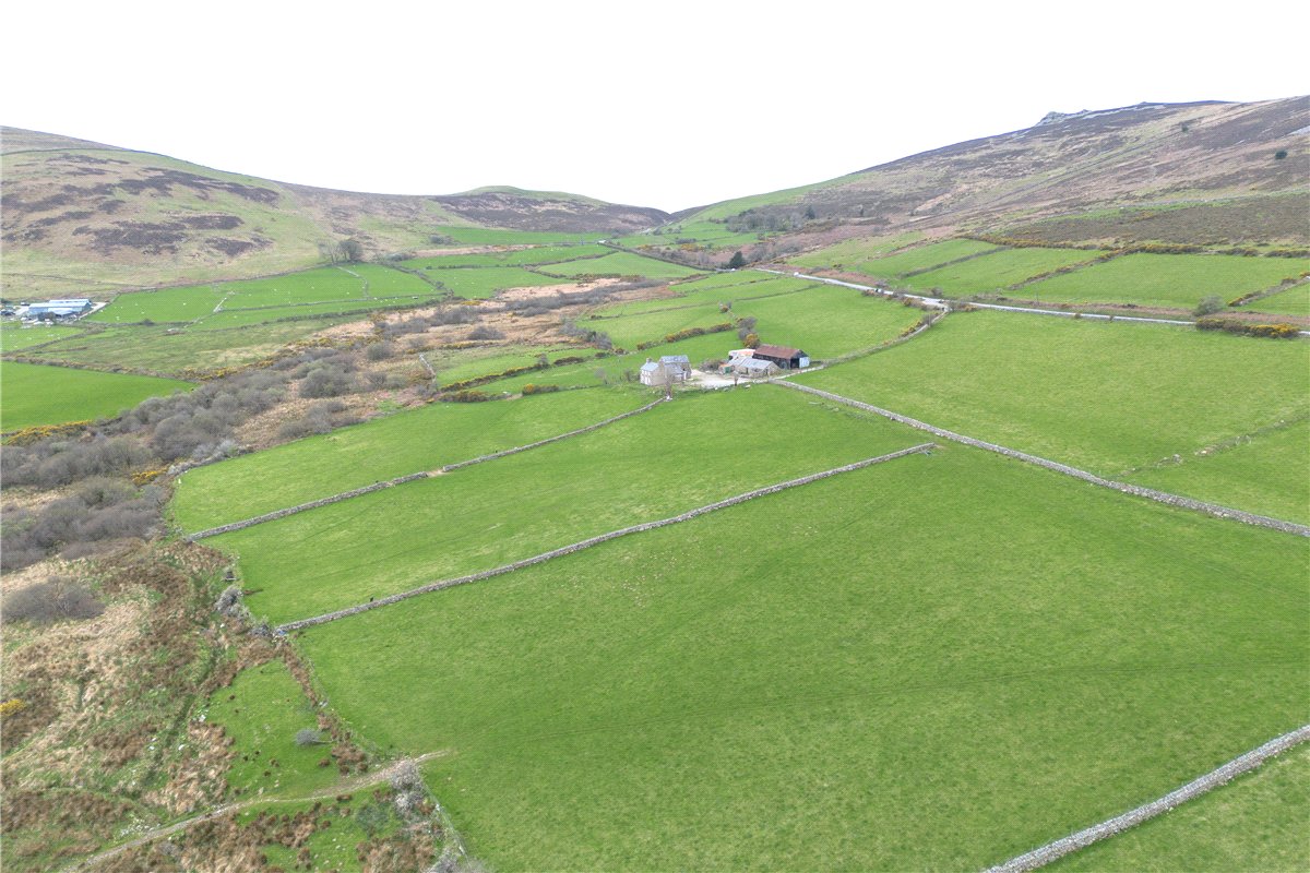 240.23  Farm, Llanaelhaearn, Caernarfon, LL54 - Available, Image 1