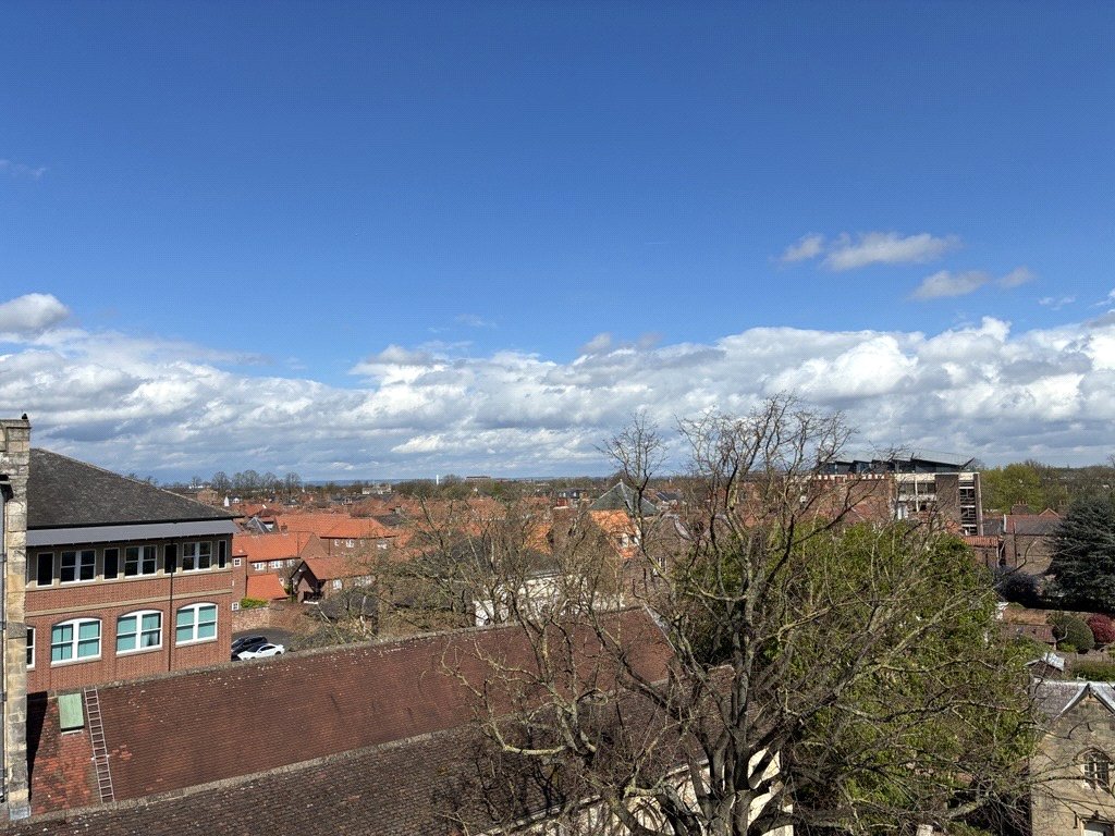 2 bedroom Flat, The Stonebow, York, YO1 - Available, Image 15