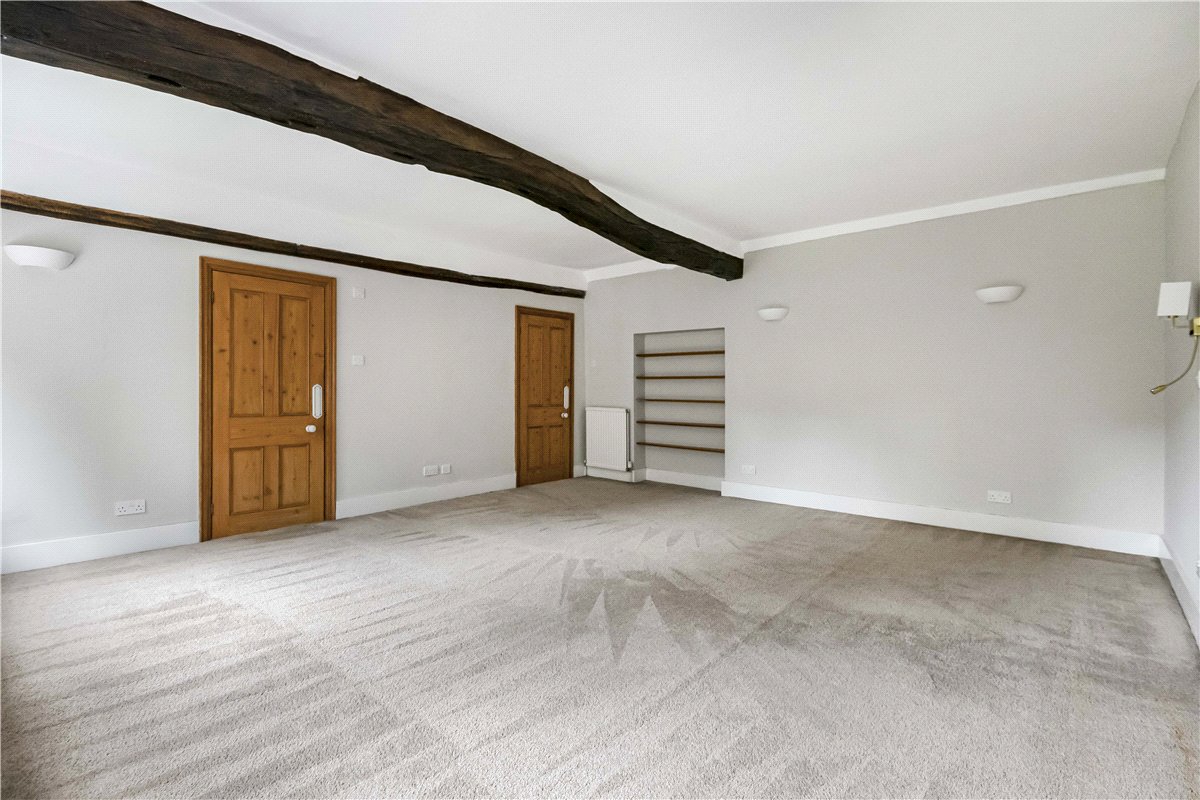 7 bedroom House, Breakspear Road South, Ickenham, UB10 - Available, Image 20