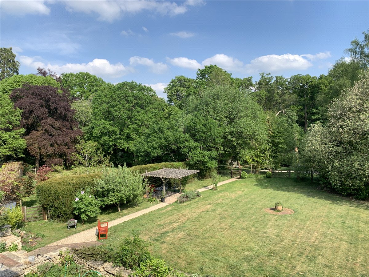 5 bedroom House, Stockcross, Newbury, RG20 - Available, Image 21