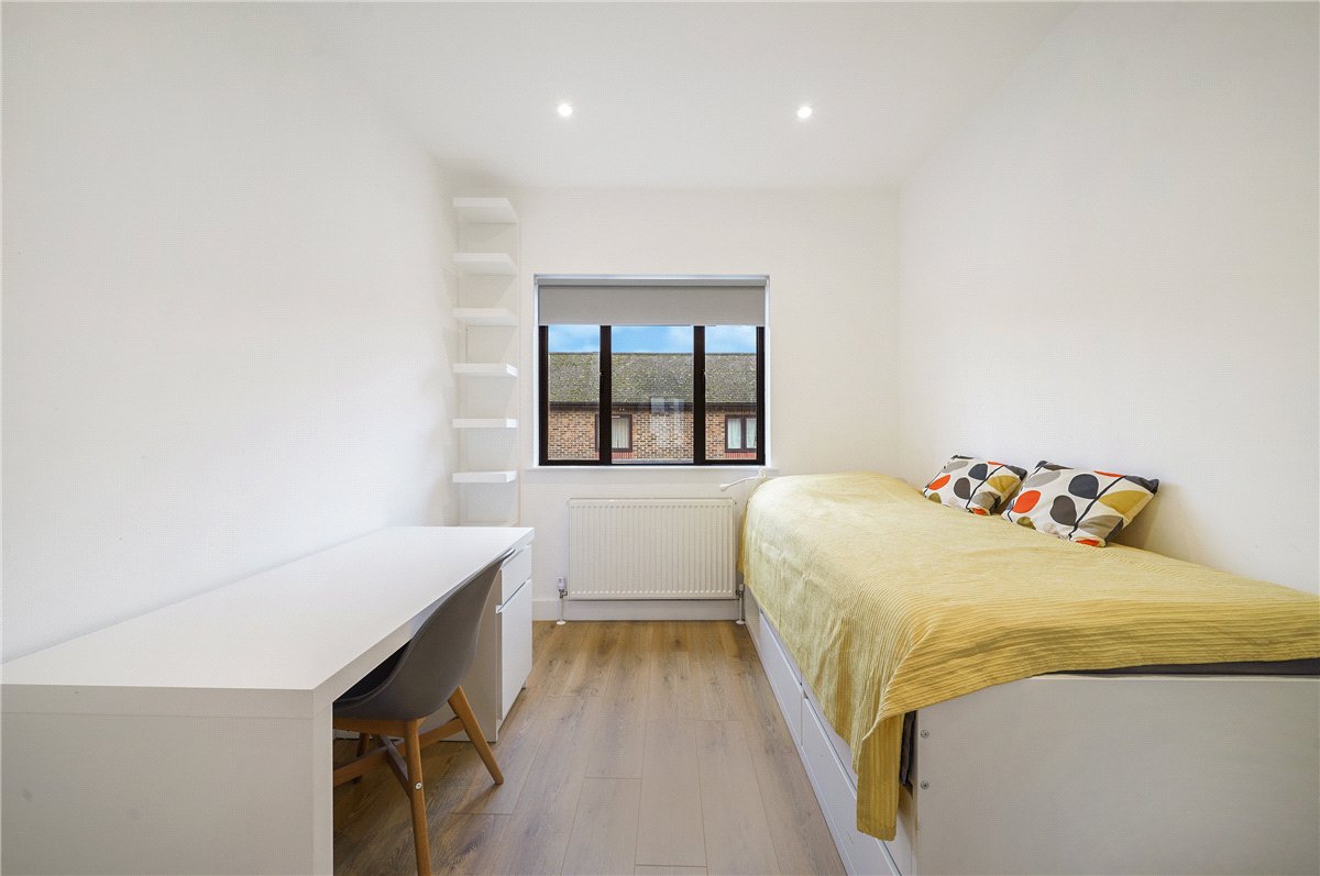 3 bedroom House, Colehill Lane, London, SW6 - Available, Image 11