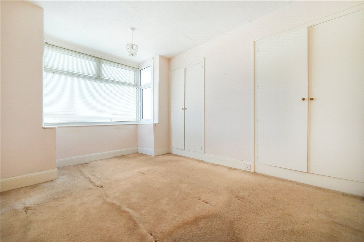 3 bedroom House, Stirtingale Avenue, Somerset, BA2 - Sold, Image 2