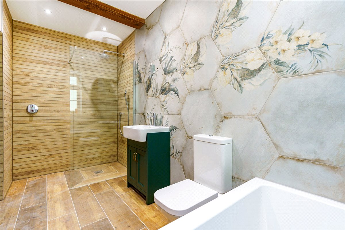 4 bedroom Barn Conversion, The Stables, North Dalton, YO25 - Available, Image 5