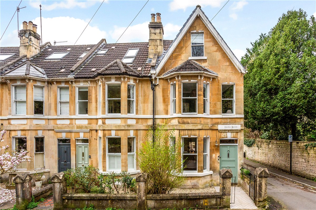 4 bedroom House, Daisy Bank, Bath, BA2 - Available