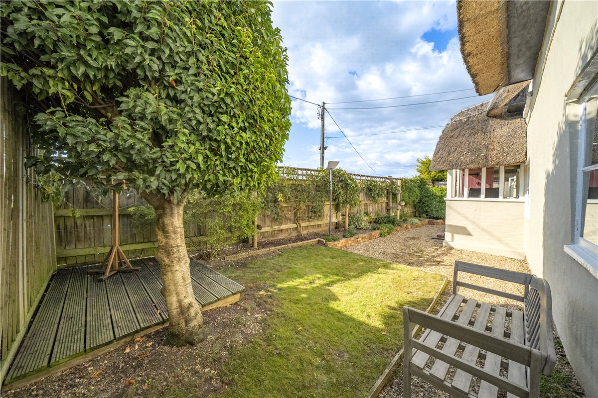 2 bedroom Cottage, Kilmeston, Alresford, SO24 - Available, Image 18