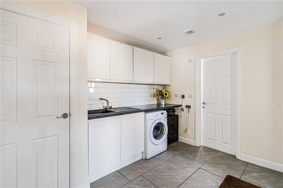4 bedroom House, Church Hanborough, Witney, OX29 - Available, Image 8