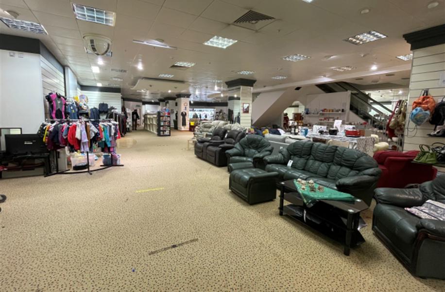 7251 to 27351 Sq Ft, Green Lanes Shopping Centre, Barnstaple, EX31 - Available, Image 2