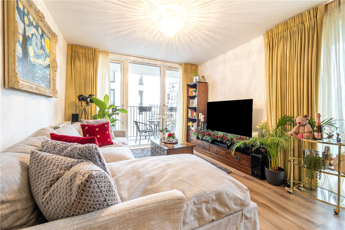 2 bedroom Flat, Percy Terrace, Bath, BA2 - Sold STC, Image 2