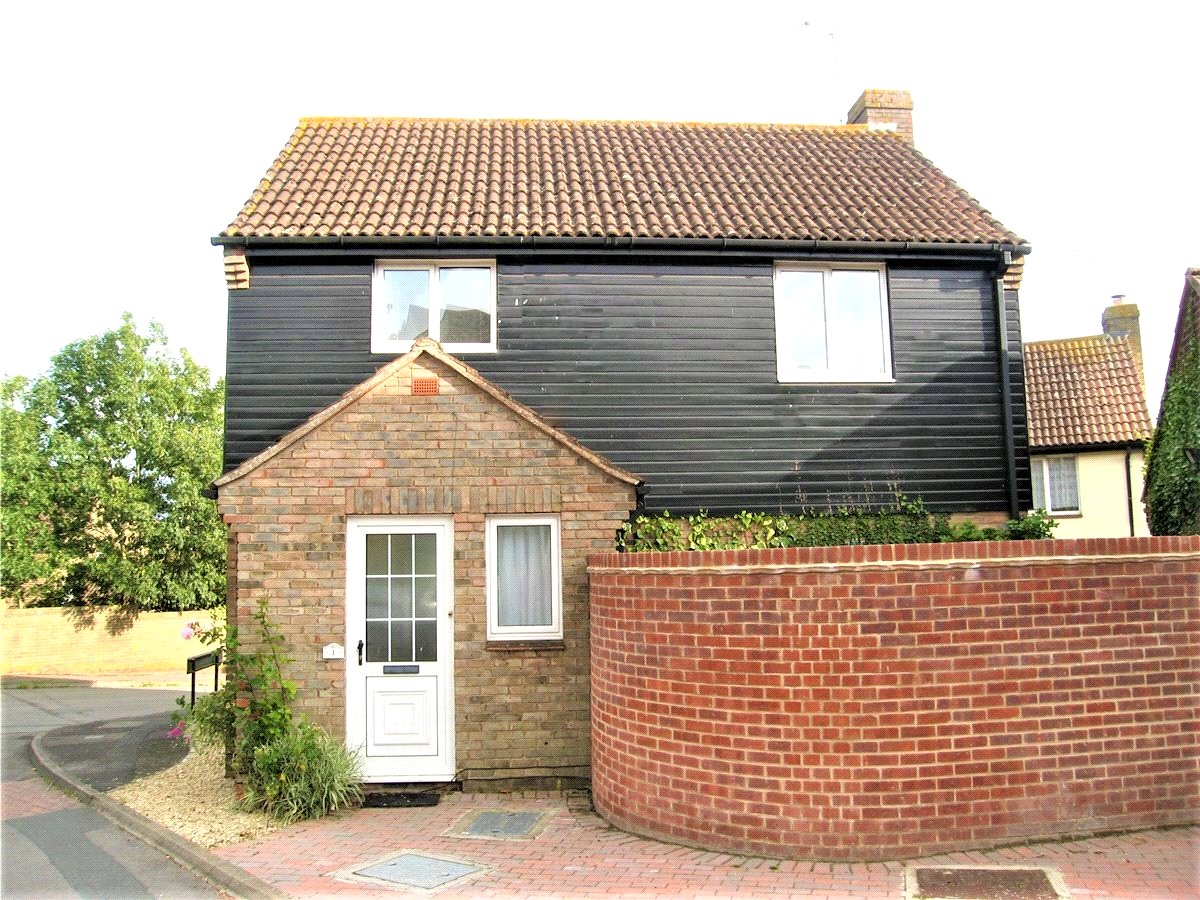 3 bedroom House, Squires Hill Close, Woodshaw, SN4 - Let Agreed