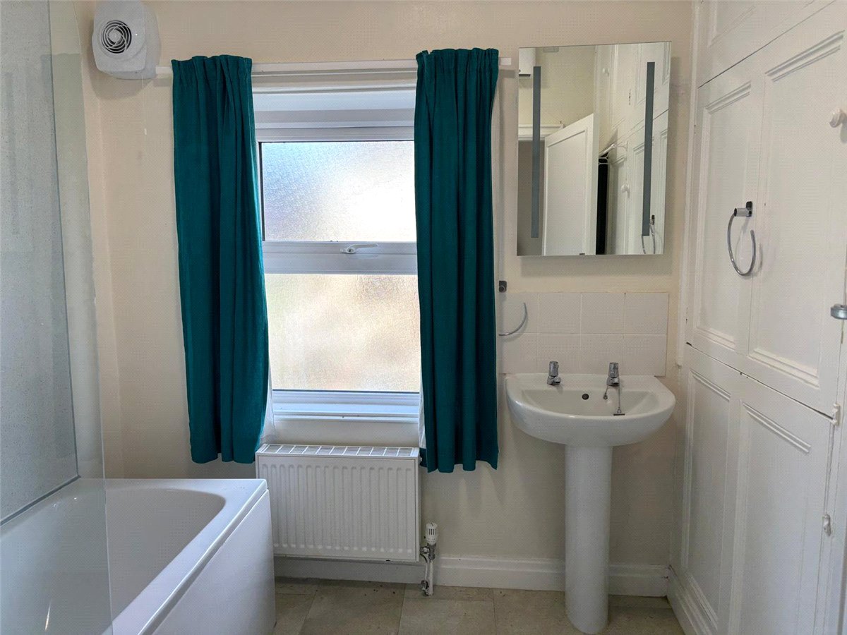 4 bedroom House, 21 Shires Lane, Embsay, BD23 - Available, Image 6