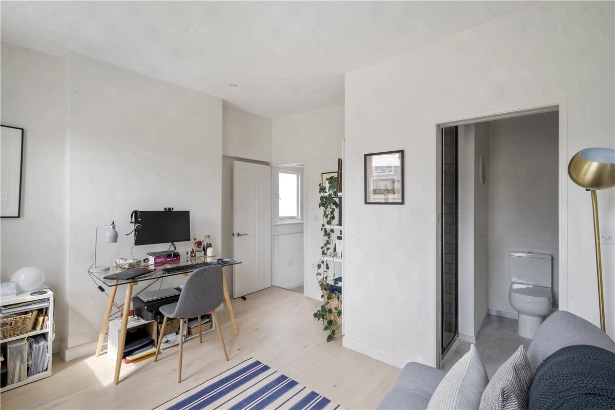 2 bedroom House, Nottingham Road, London, SW17 - Sold, Image 16