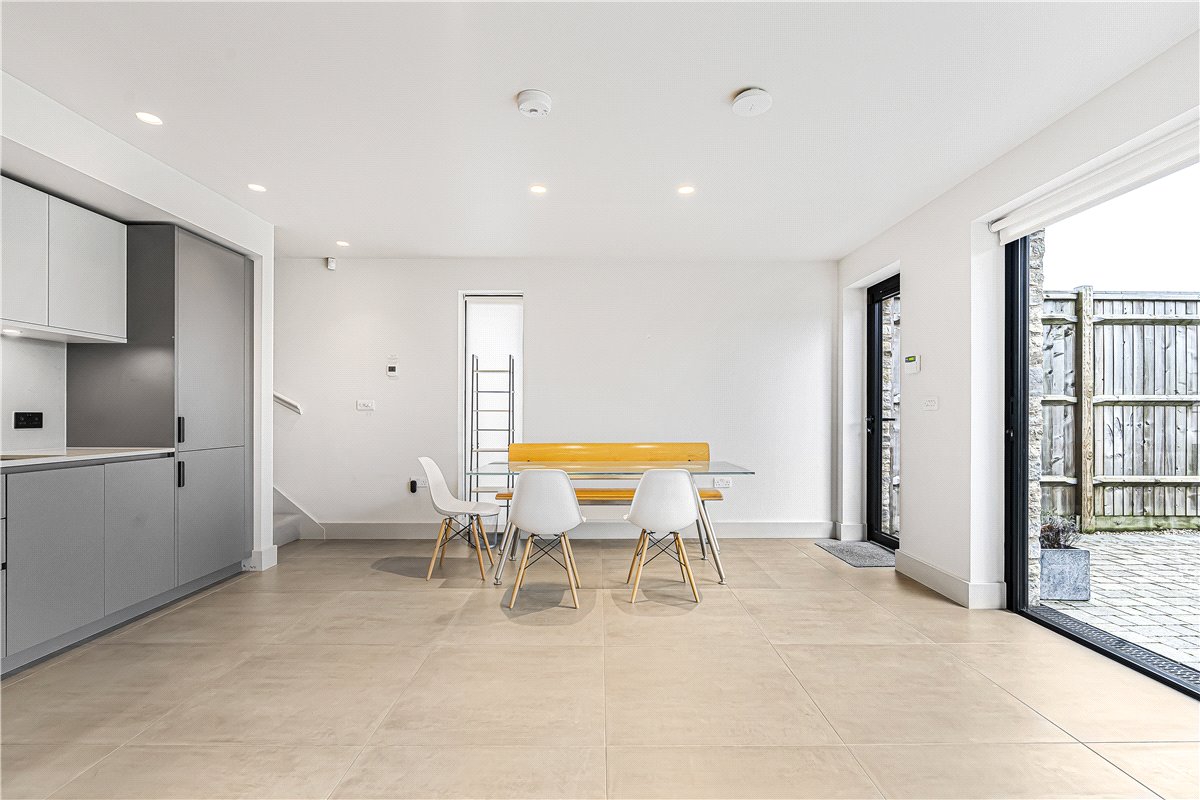 2 bedroom Cottage, Brasenose Driftway, Oxford, OX4 - , Image 6