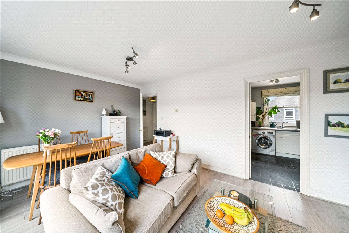 1 bedroom Flat, Marryat Square, Wyfold Road, SW6 - Available, Image 1