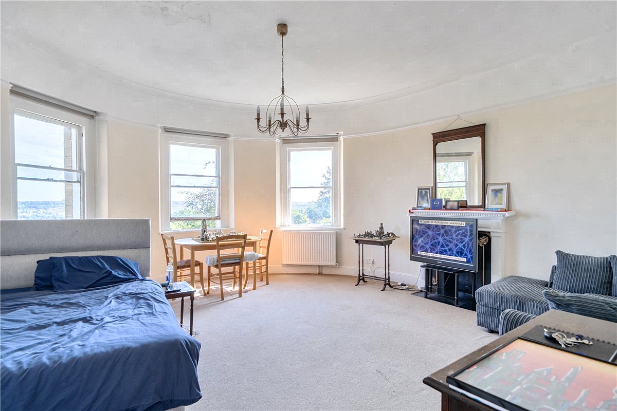 2 bedroom Flat, College Road, Bath, BA1 - Available, Image 2