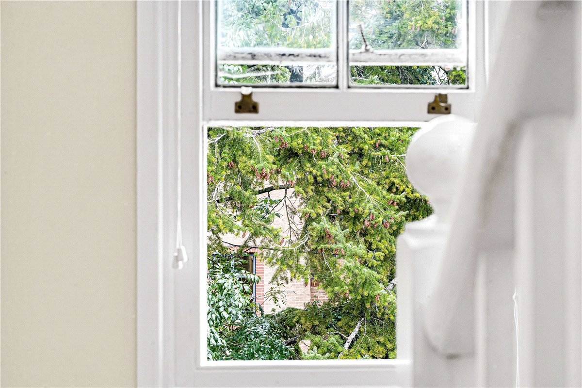 2 bedroom Flat, Walton Crescent, Oxford, OX1 - Available, Image 9