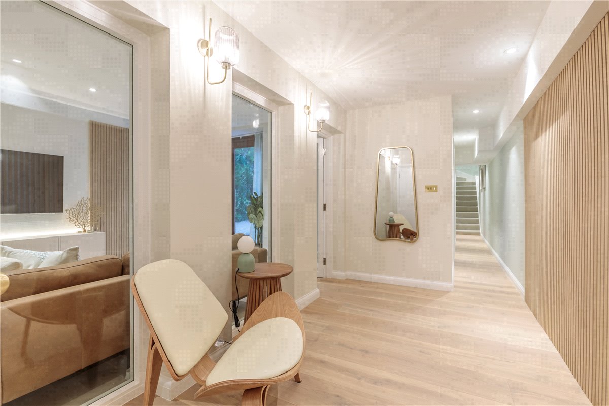 3 bedroom Maisonette, Cornwall Gardens, South Kensington, SW7 - Available, Image 19