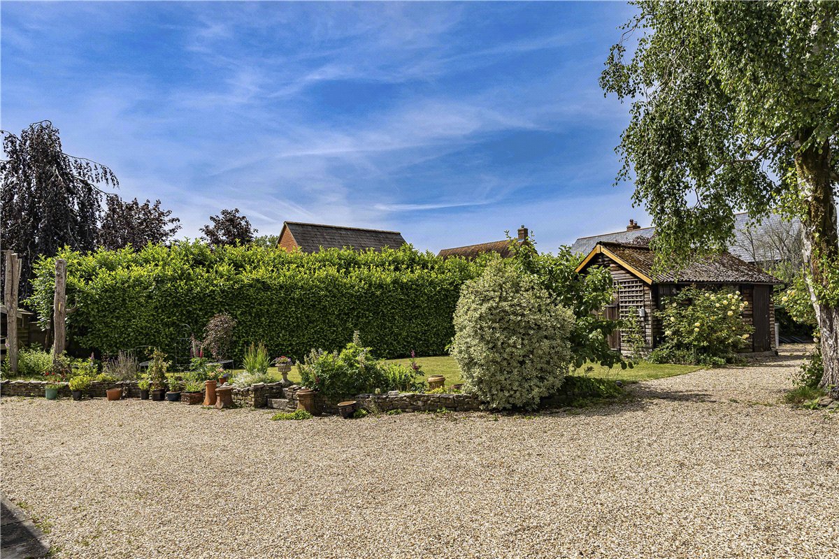 4 bedroom House, Milton Lilbourne, Pewsey, SN9 - Sold STC, Image 11
