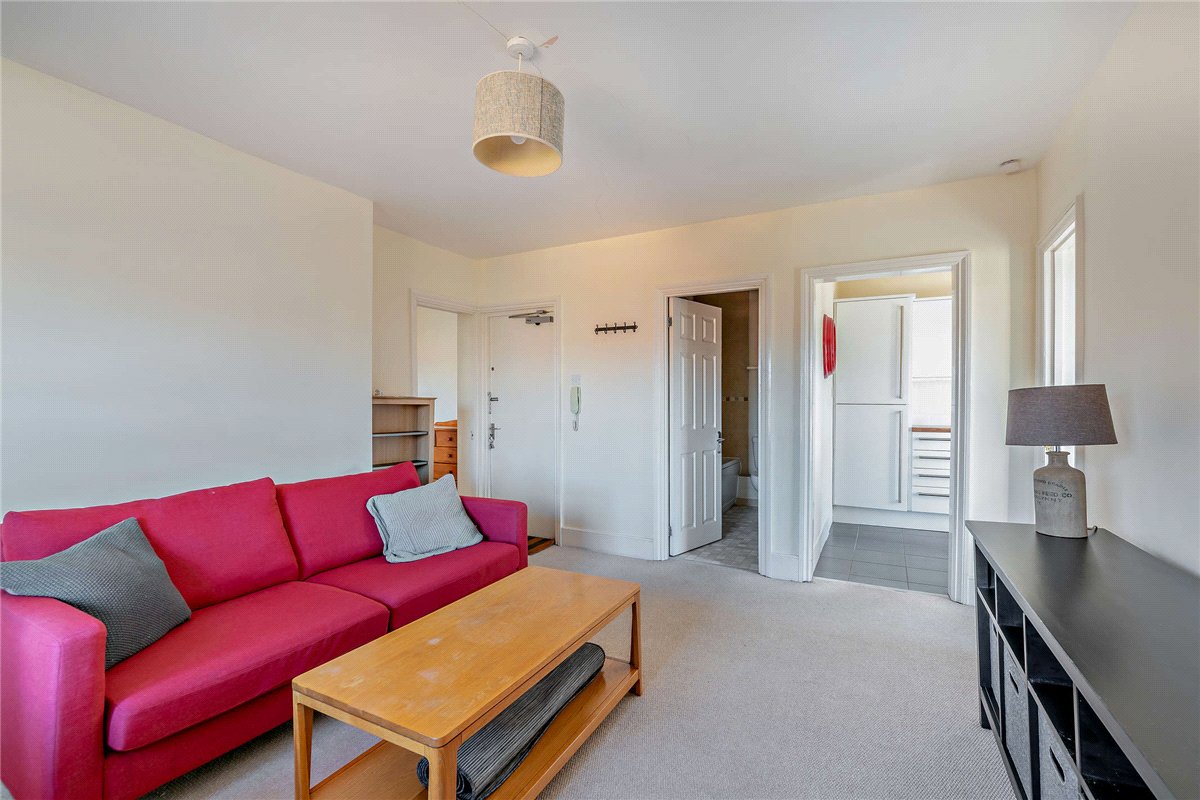 1 bedroom Flat, London Road, Newbury, RG14 - Sold, Image 7