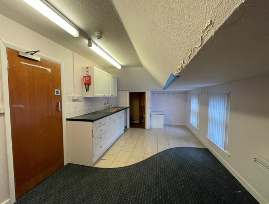 1215 to 1789 Sq Ft, 134 High Street, Bristol, BS48 - Available, Image 2