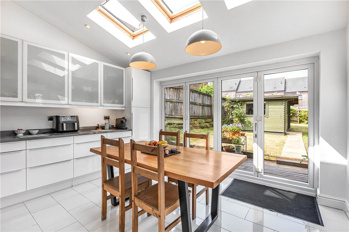 3 bedroom House, St. Margarets Mead, Marlborough, SN8 - Sold STC, Image 8