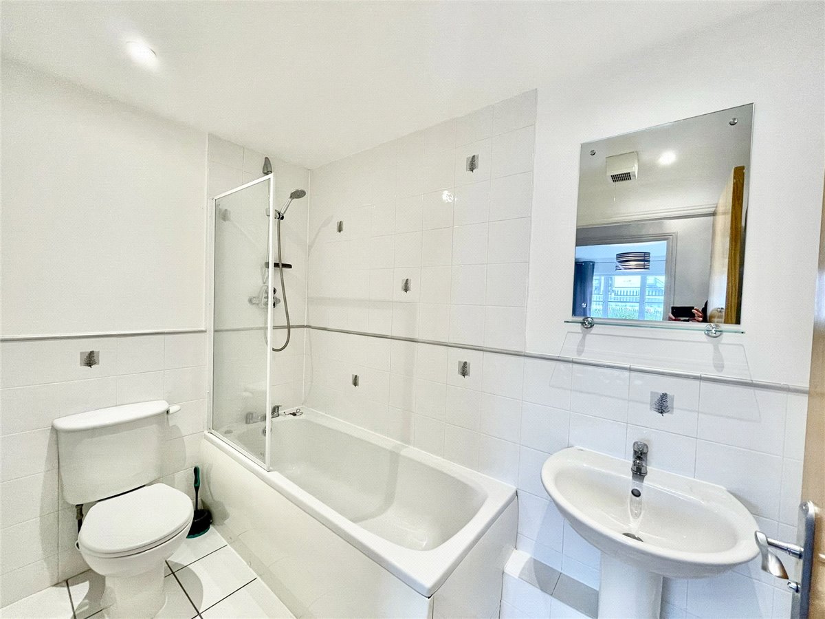 2 bedroom Flat, Rowland Hill Court, Osney Lane, OX1 - , Image 2