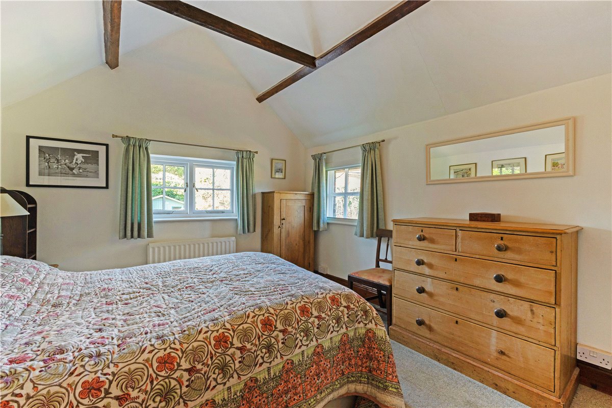 3 bedroom House, Neates Yard, Marlborough, SN8 - Sold, Image 17