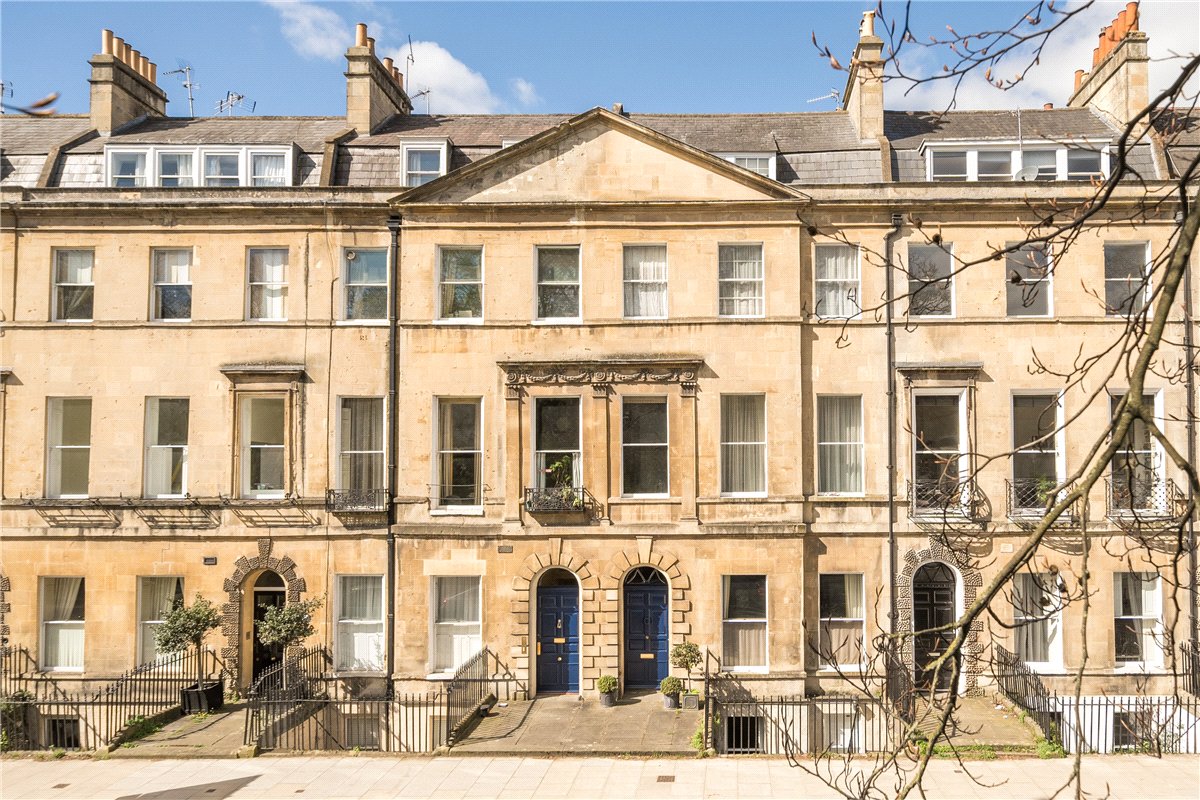 7 bedroom House, Sydney Place, Bath, BA2 - Available