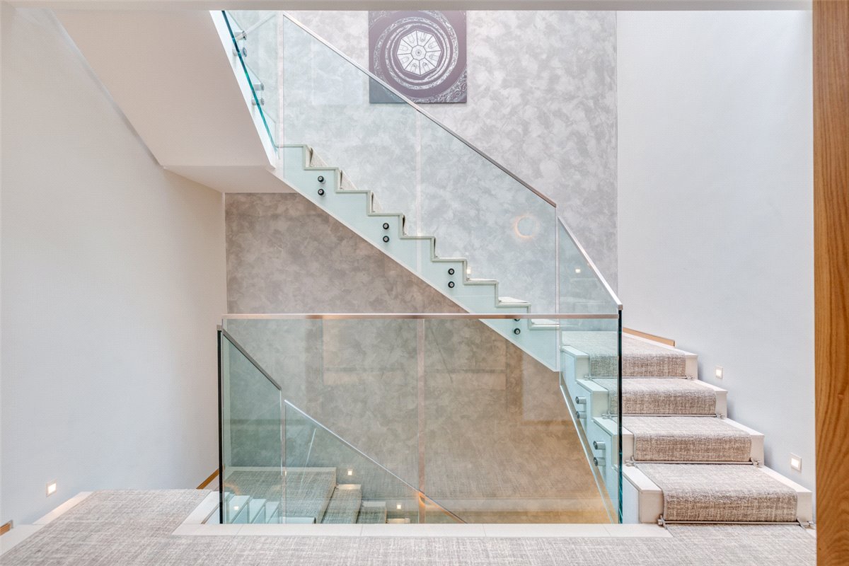 4 bedroom House, Cheval Place, Knightsbridge, SW7 - Available, Image 5