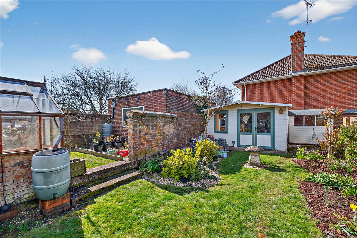 7 bedroom House, Bridge Street, Hungerford, RG17 - Available, Image 25
