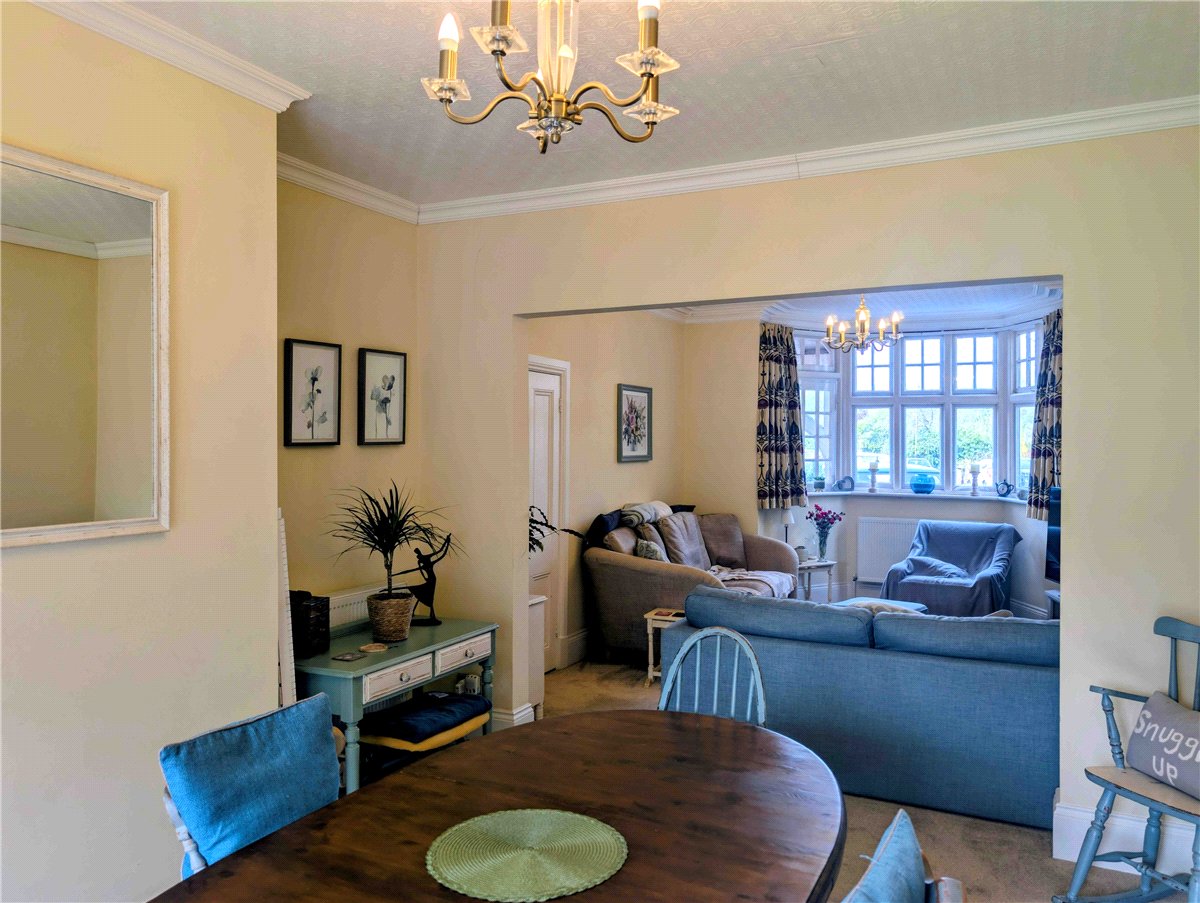 4 bedroom House, Reading Road, Sherfield-on-Loddon, RG27 - Available, Image 12