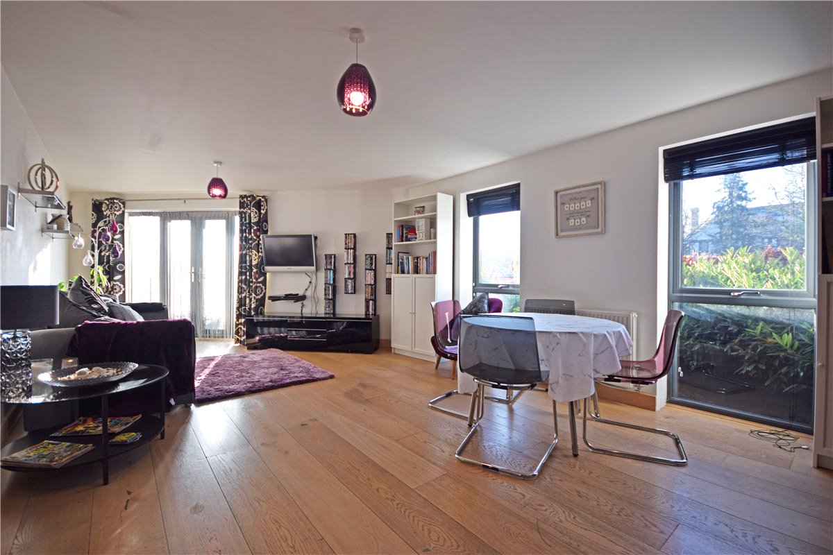 2 bedroom Flat, Burlton Road, Cambridge, CB3 - , Image 2