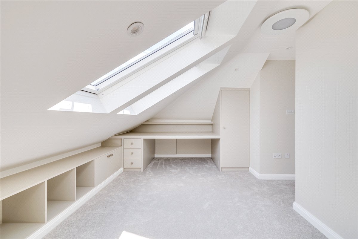 3 bedroom Flat, Colehill Gardens, Fulham Palace Road, SW6 - Let Agreed, Image 4