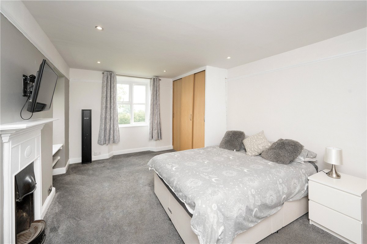 4 bedroom House, Follifoot Lane, Kirkby Overblow, HG3 - Available, Image 3