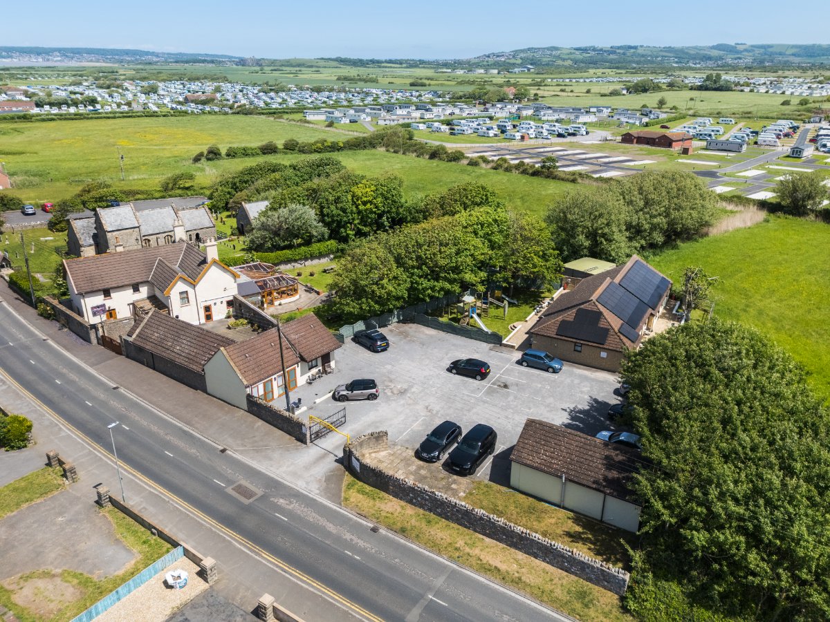 4 bedroom House, The Old Rectory, Church Road, TA8 - Available, Image 3