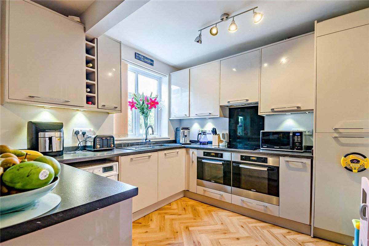 5 bedroom House, Catherine Road, Newbury, RG14 - Sold, Image 11
