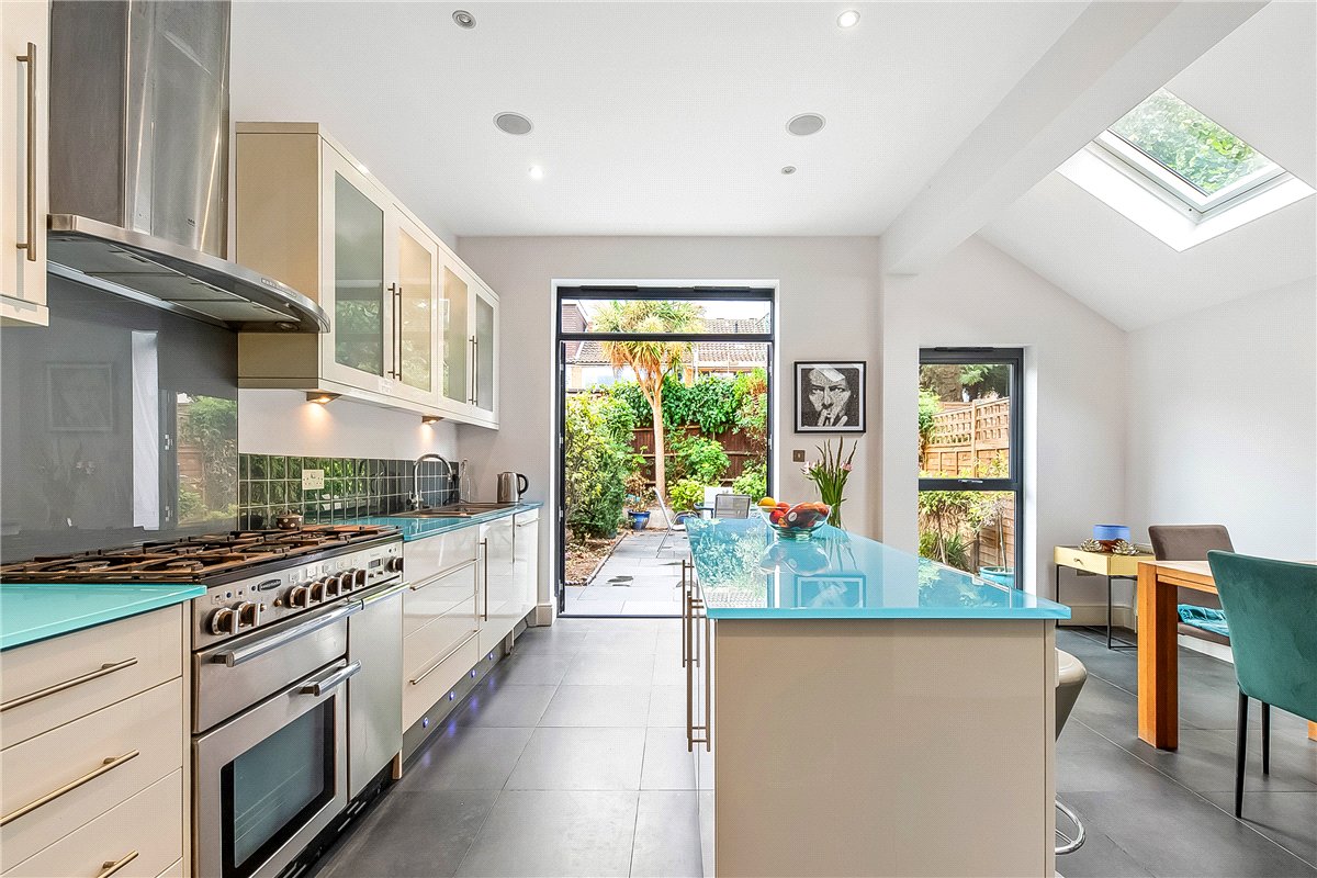 5 bedroom House, Hosack Road, London, SW17 - Available, Image 5