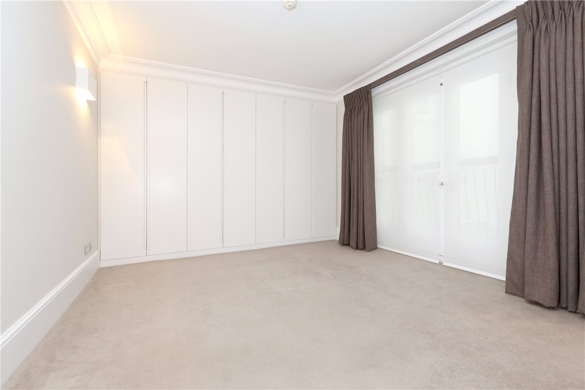 1 bedroom Flat, Gloucester Place, Marylebone, W1U - Available, Image 2