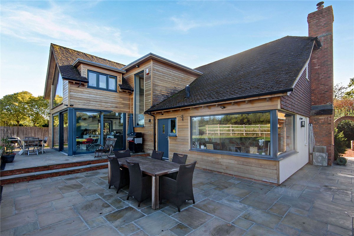 5 bedroom House, Enborne Street, Enborne, RG20 - Available, Image 30