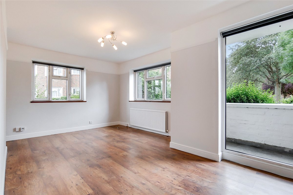 2 bedroom Flat, The Willoughbys, London, SW14 - Let Agreed, Image 11