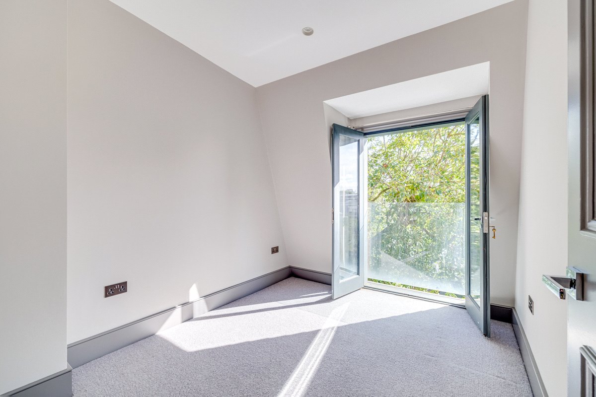 6 bedroom House, Daisy Lane, London, SW6 - , Image 31