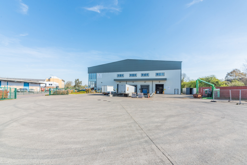 37700 Sq Ft, Canalside Langford Locks, Kidlington, OX5 - Available, Image 7