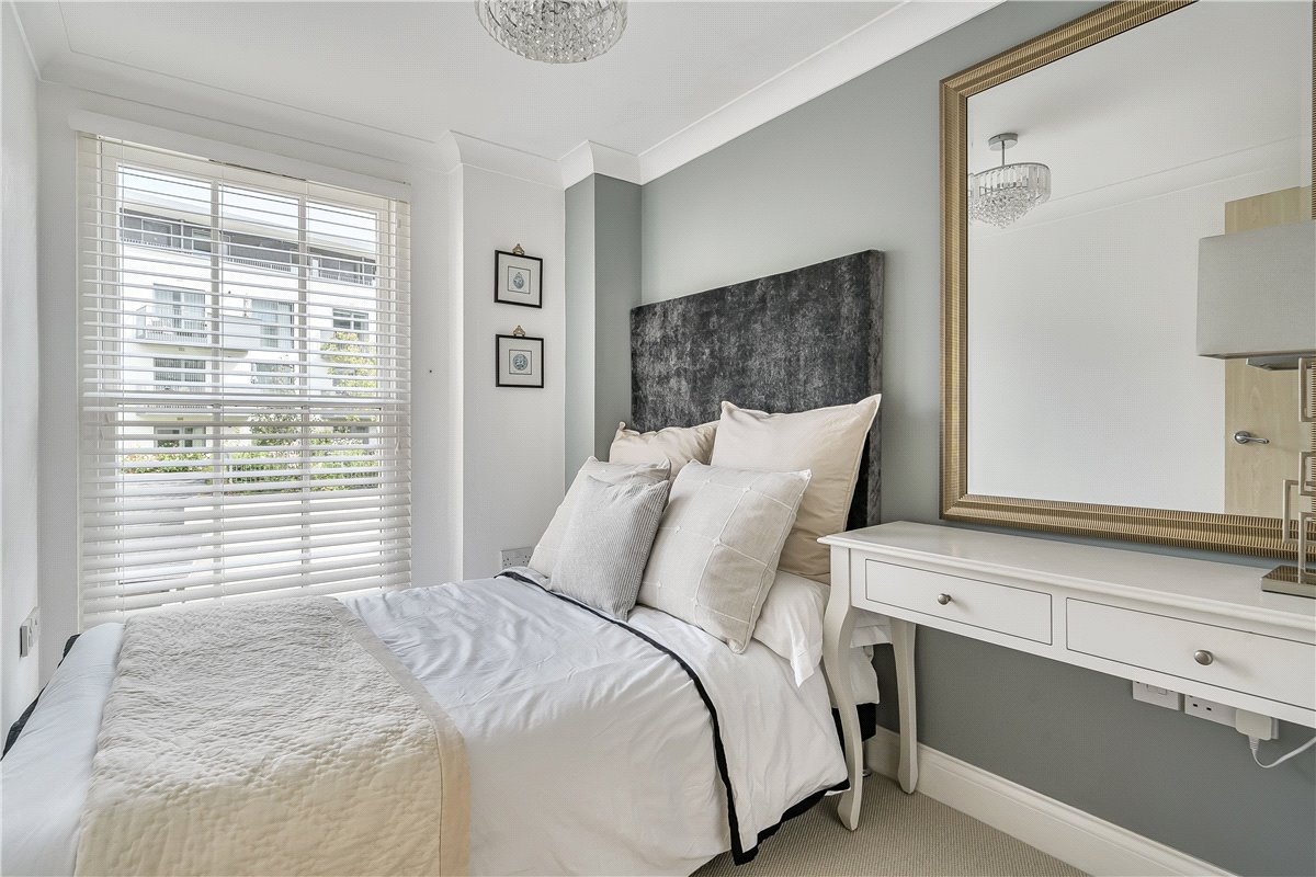 2 bedroom Flat, Victoria Bridge Road, Bath, BA1 - Sold, Image 11