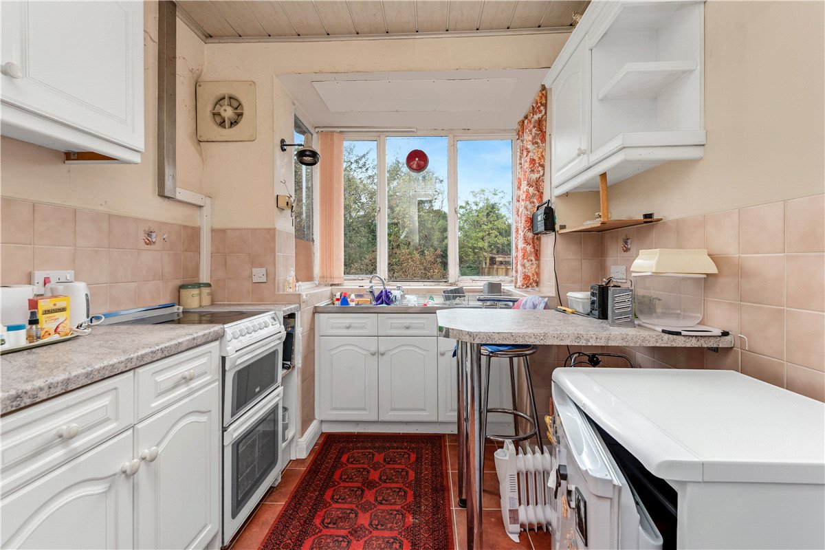3 bedroom House, Howard Drive, York, YO30 - Sold, Image 3