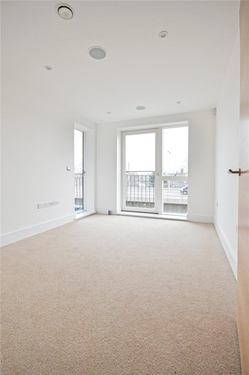 2 bedroom Flat, Kingsley Walk, Cambridge, CB5 - Available, Image 6