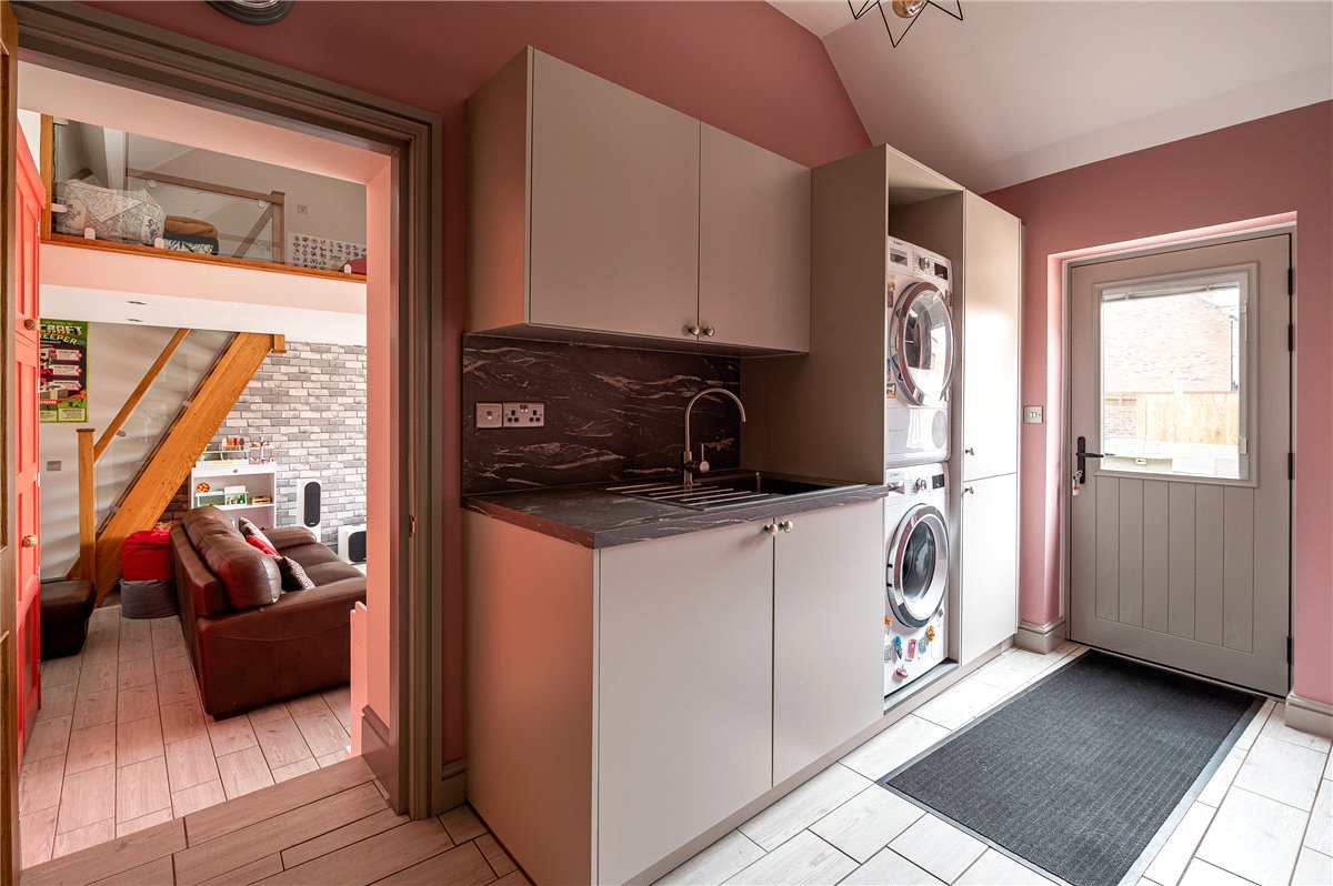 5 bedroom House, Breighton, Selby, YO8 - Available, Image 13