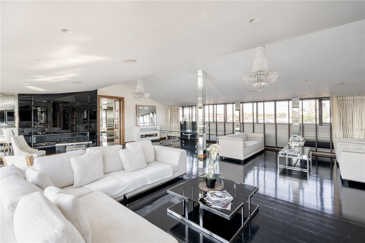 3 bedroom Flat, Harrington Road, South Kensington, SW7 - Available