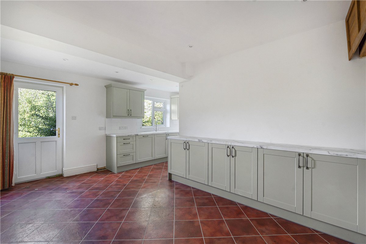 4 bedroom House, High Street, Manton, SN8 - Available, Image 1