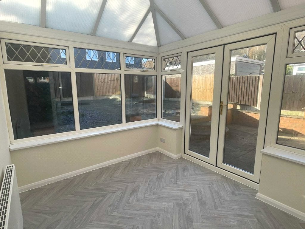 3 bedroom House, Penfold Way, Morton, DE55 - Available, Image 5