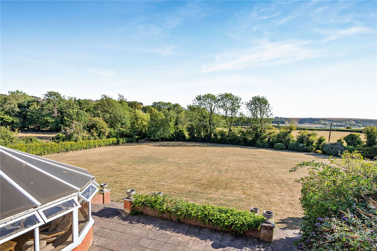 5 bedroom House, Fox's Lane, Kingsclere, RG20 - Available, Image 24